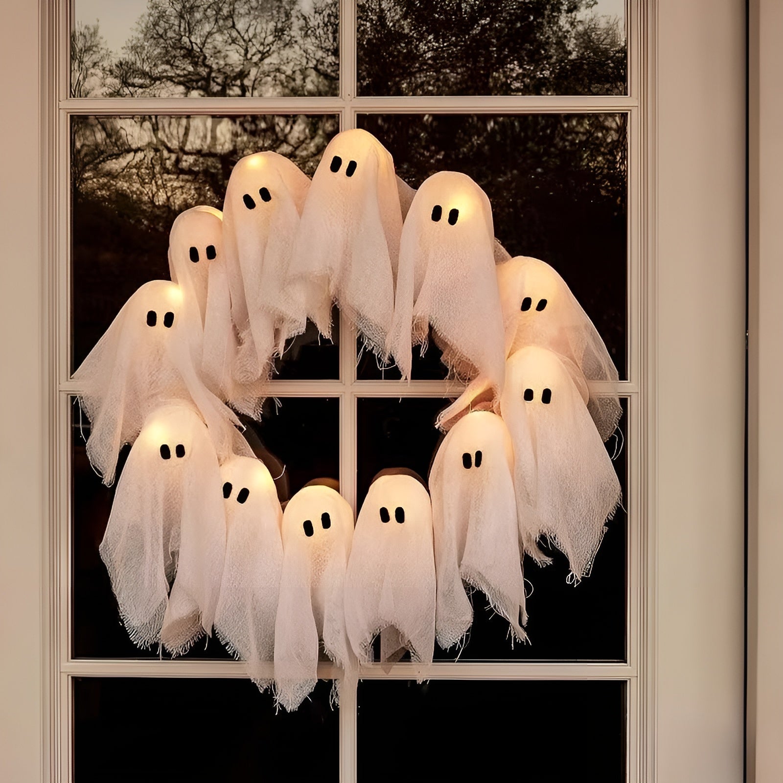 🎃 Halloween Ghost Wreath Sale 20%💥 – 12 LED Light-Up Spooky Garland