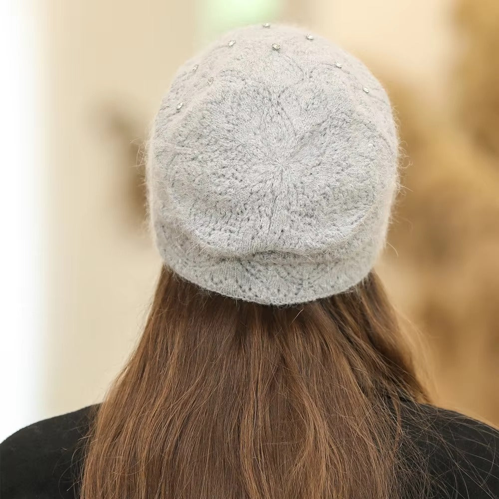 Stay Warm in Style – The Perfect Winter Beanie for Everyday Chic