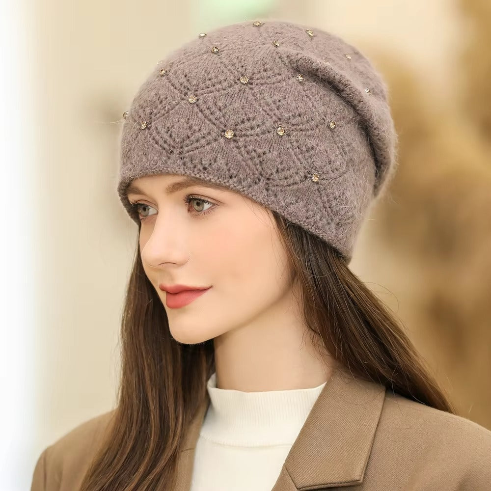 Stay Warm in Style – The Perfect Winter Beanie for Everyday Chic