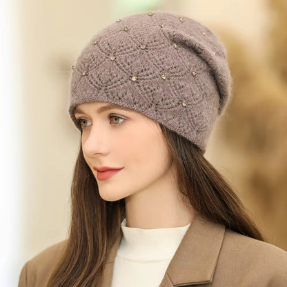 Stay Warm in Style – The Perfect Winter Beanie for Everyday Chic