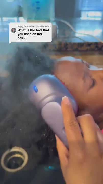 The Leshera™: Red Light Therapy Electric Massage Comb