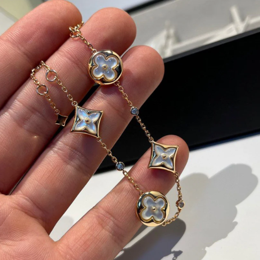 Leshera™ Flower Blossom Bracelet