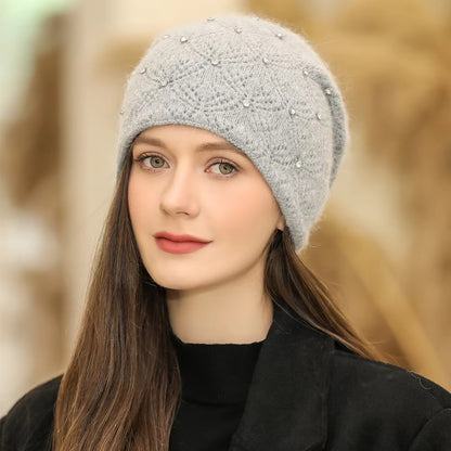 Stay Warm in Style – The Perfect Winter Beanie for Everyday Chic